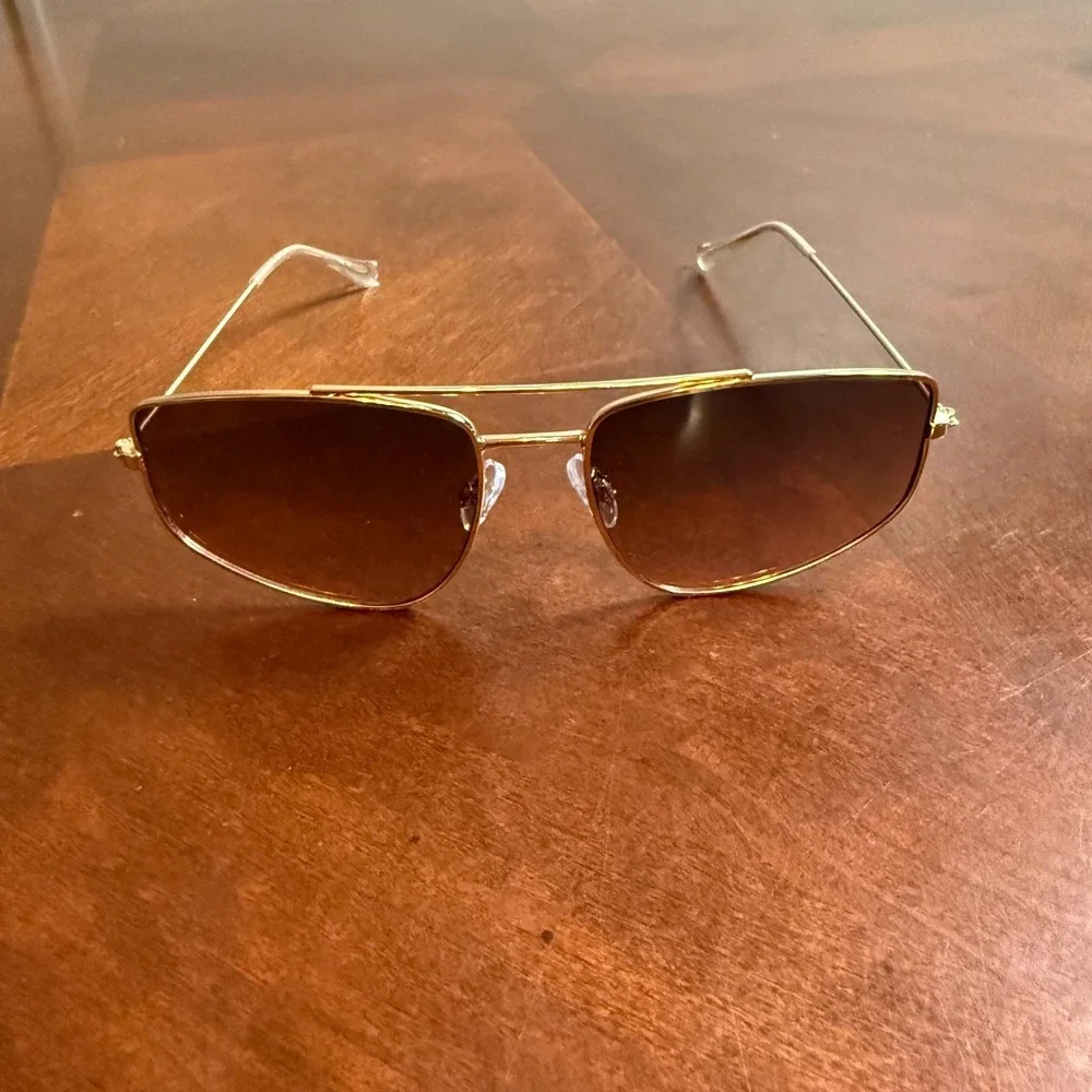 Gold Metal Frame Rectangular Brown Lens Sunglasses 100%‎ UV Protection